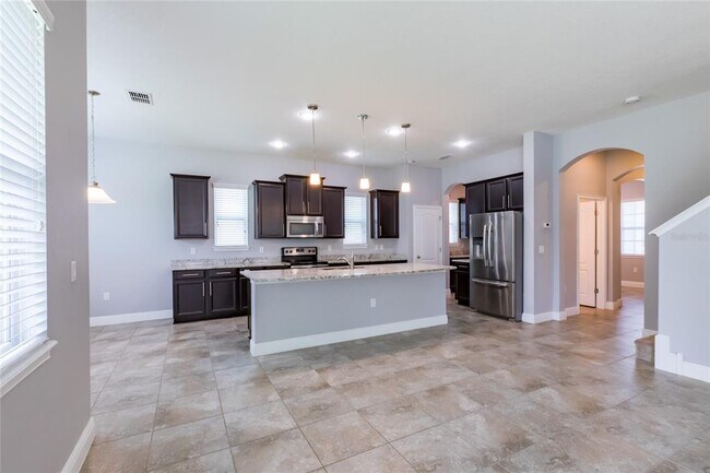 Building Photo - 11323 Quiet Forest Dr