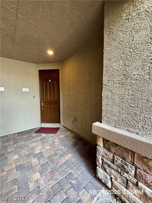 Building Photo - 859 Nova Heights St