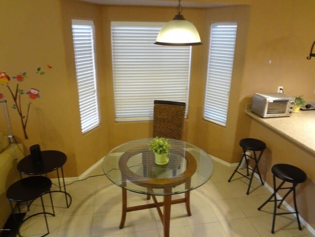 Building Photo - Ocotillo Lakes Upcoming Unit!