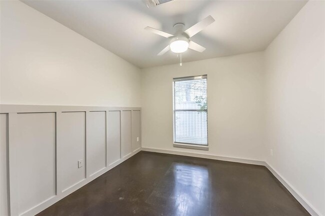 Building Photo - 2804 Jackson St