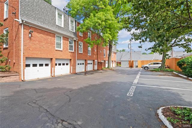 Building Photo - 1118 S Mason Rd