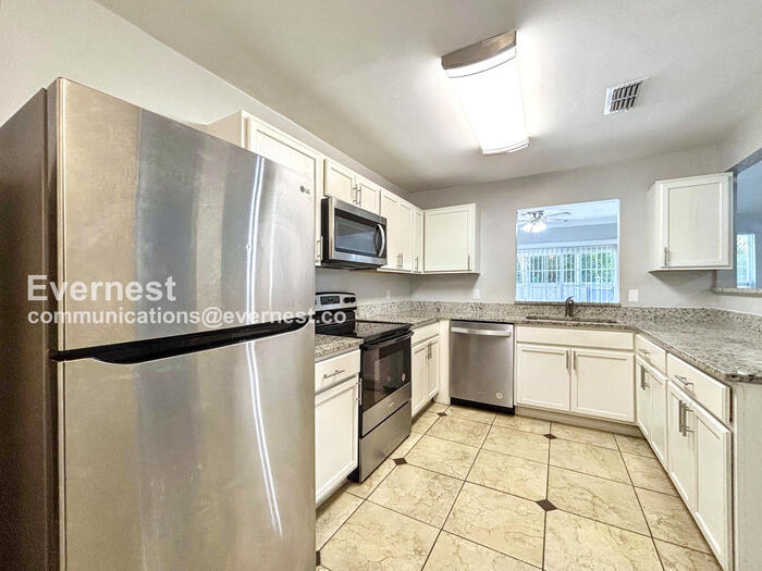 Building Photo - 4808 Eden View Ct