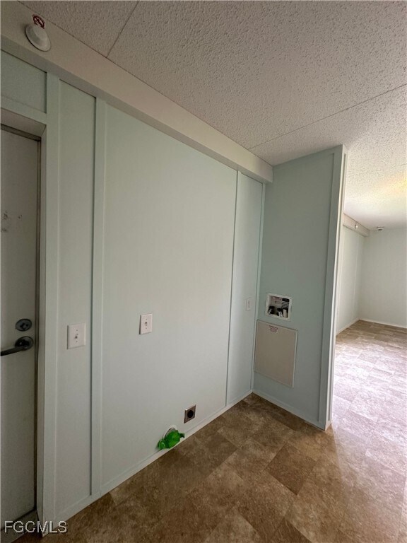 Building Photo - 8086 Heck Dr