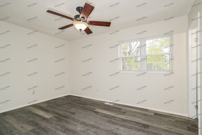 Building Photo - 2320 Wharton Ct