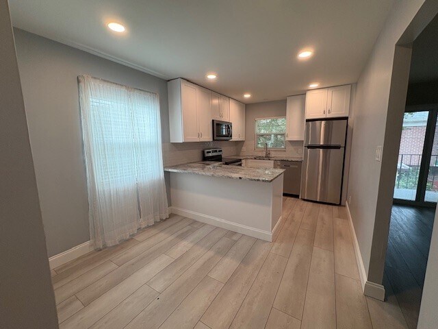 Building Photo - 1327 84th Ave N