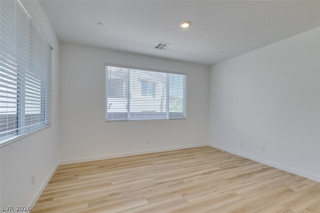 Building Photo - 1031 Valeria Rdg Ln