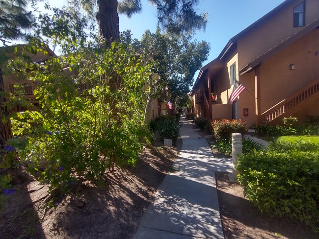 Building Photo - 340 Orange Blossom