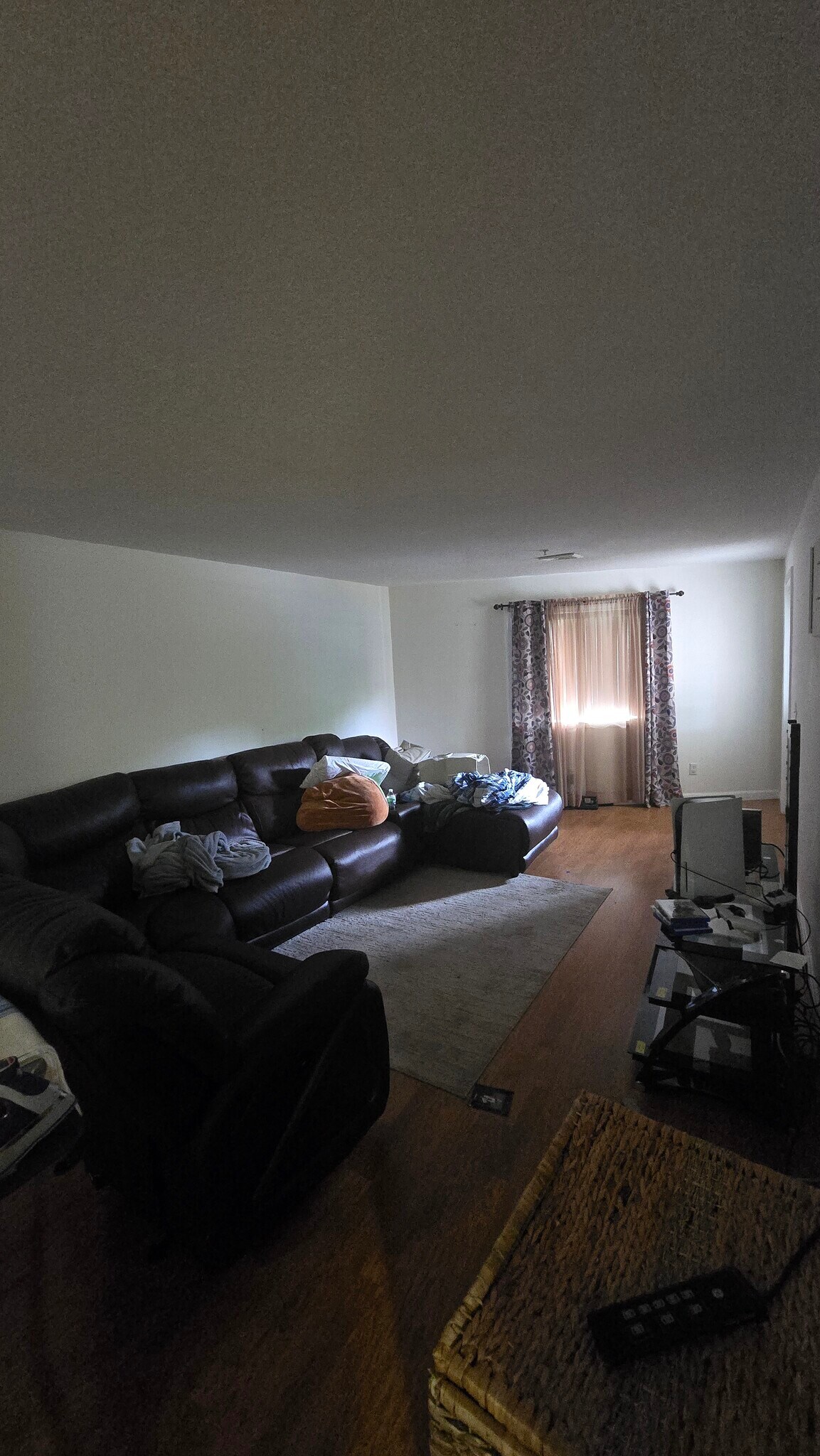 Building Photo - 31 Devereux St