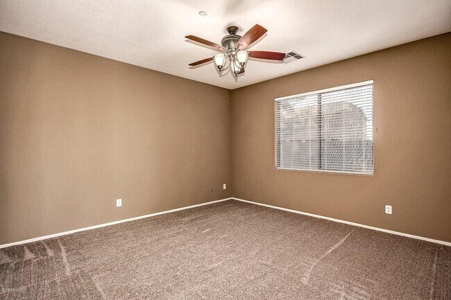 Building Photo - 13505 W Catalina Dr