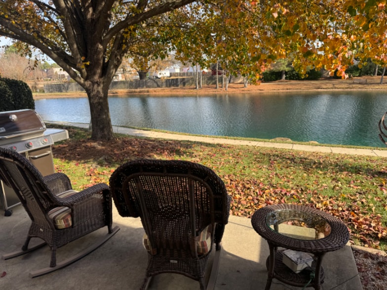 Building Photo - 139 Arlington Downs Blvd