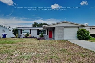 Building Photo - 3910 Beechwood Dr
