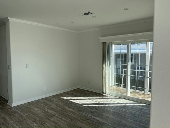 Building Photo - 1662 Coralwood Ln
