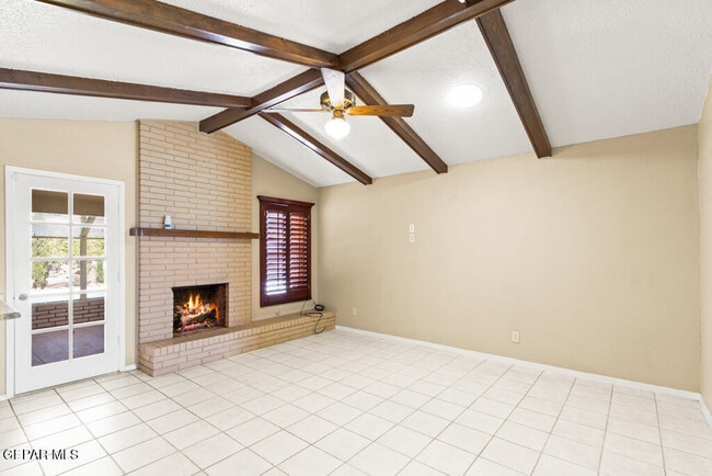 Building Photo - 10325 Cardigan Dr