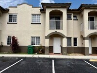 Building Photo - 11416 NW 93rd Ct