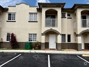 Building Photo - 11416 NW 93rd Ct