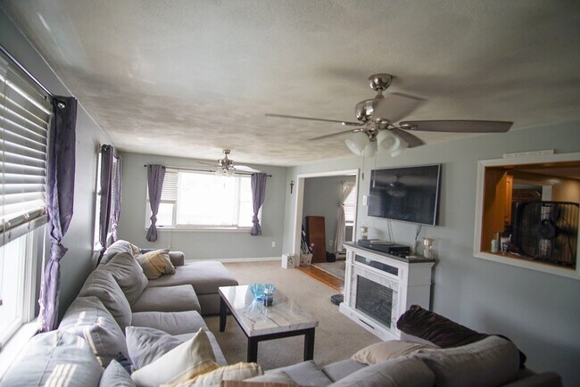 Building Photo - 29 Garfield Ave