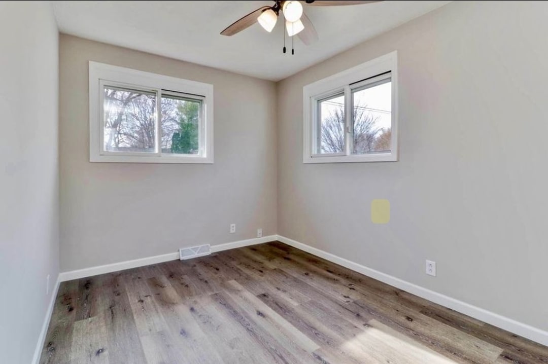 Building Photo - 1302 Hovey Ave