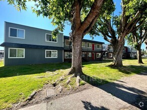 Building Photo - 1942 Dorothy Ave