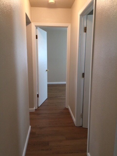 Building Photo - 2 Bed/1 Bath Ephrata Duplex