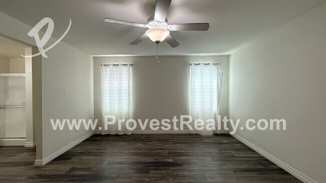 Building Photo - 15946 Silver Tip Way