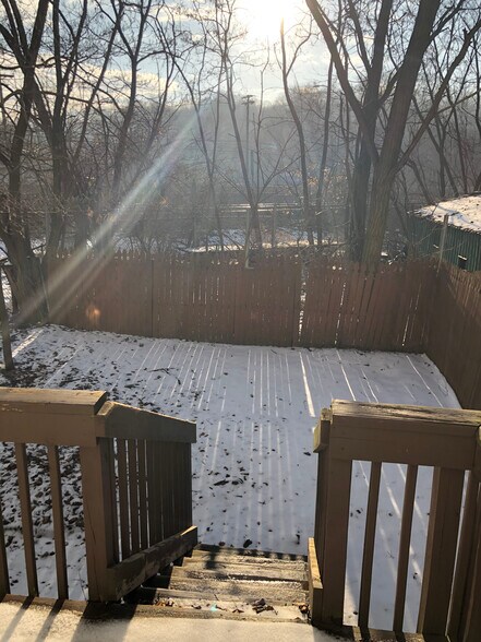 Building Photo - 113-1 Ivy St