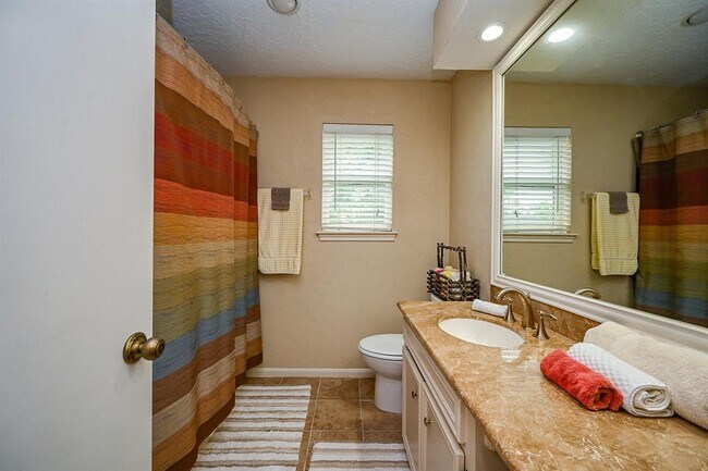 Building Photo - 11503 Briar Rose Dr