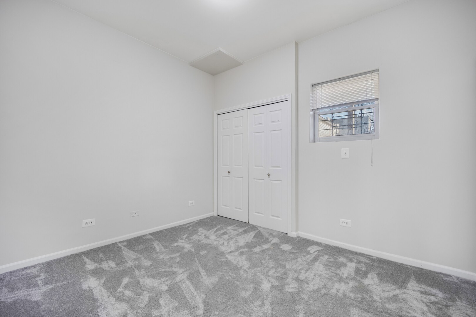 Building Photo - 2033 W Huron St
