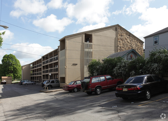 Building Photo - Copper Leaf Apartments