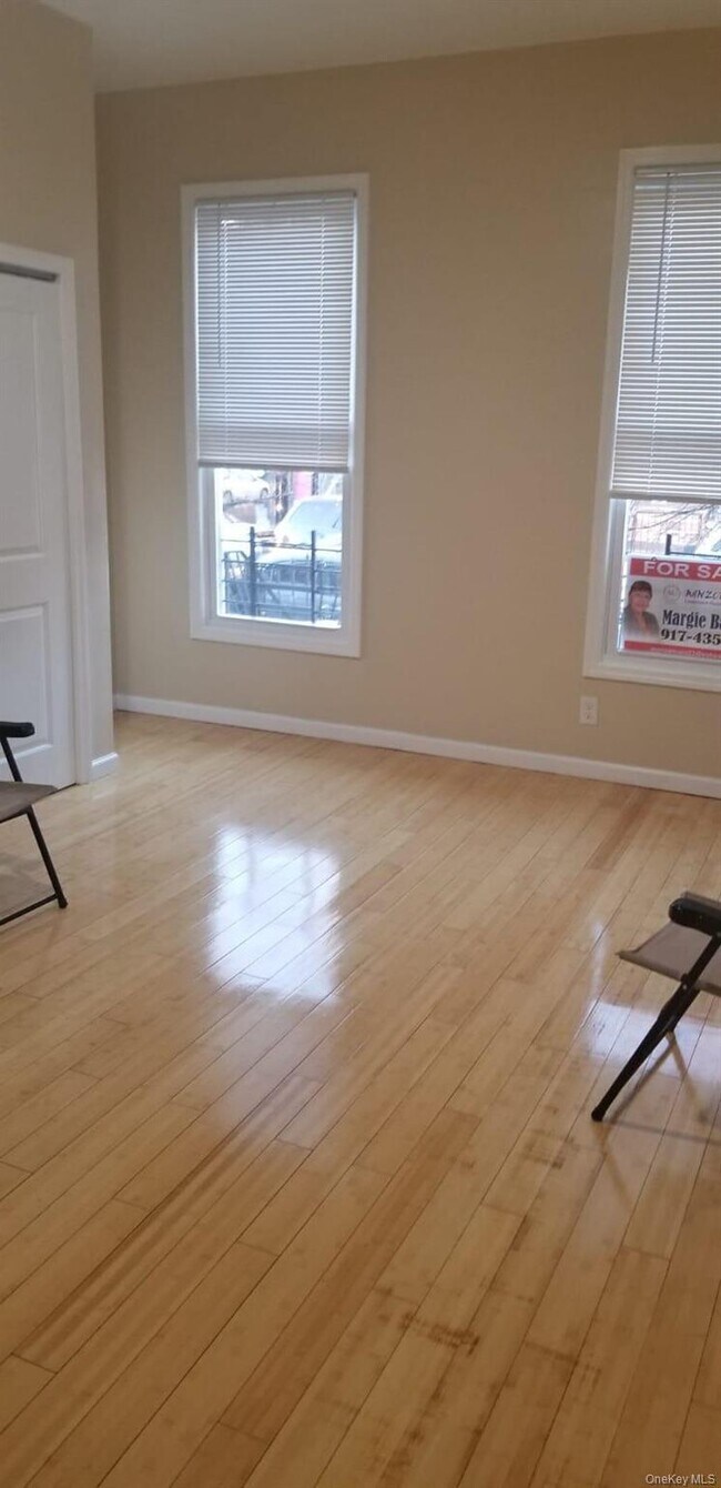 Building Photo - 900 Belmont Ave