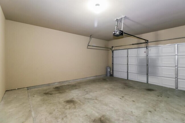 Building Photo - 1428 Muirfield Bend Dr