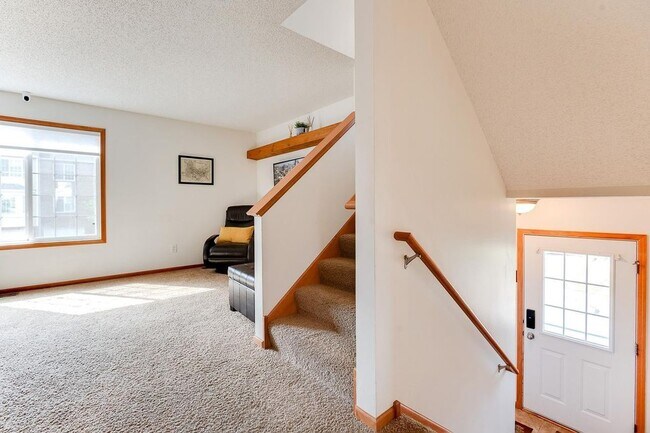 Building Photo - 4947 Emmit Dr N