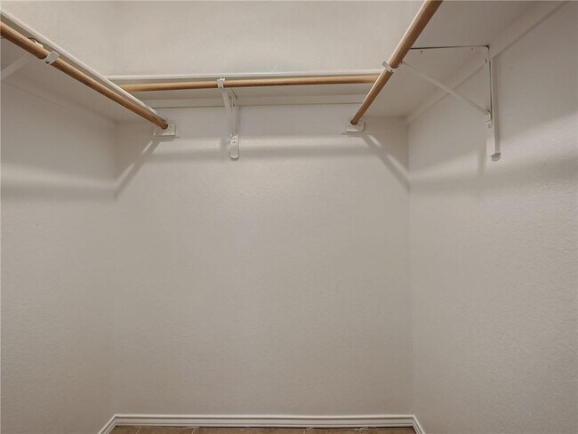 Building Photo - 1705 Rusty Nail Loop