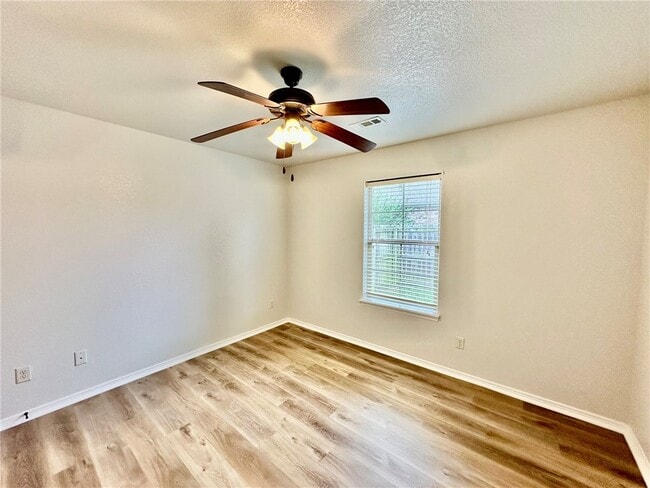 Building Photo - 441 Sorrento Dr