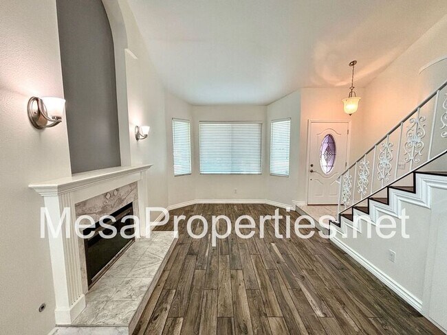 Building Photo - 9788 Balaton St
