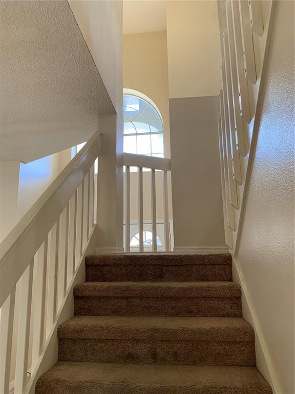 Building Photo - 12685 Enclave Dr