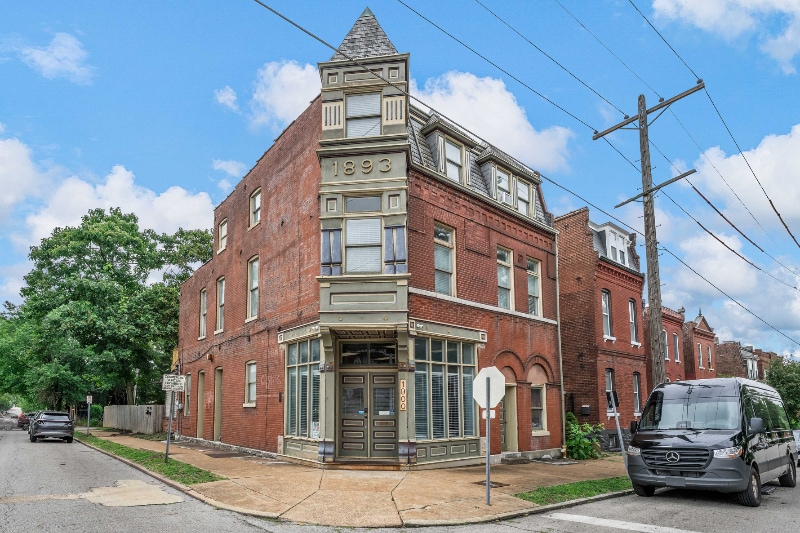 Building Photo - 3203 Lemp Ave