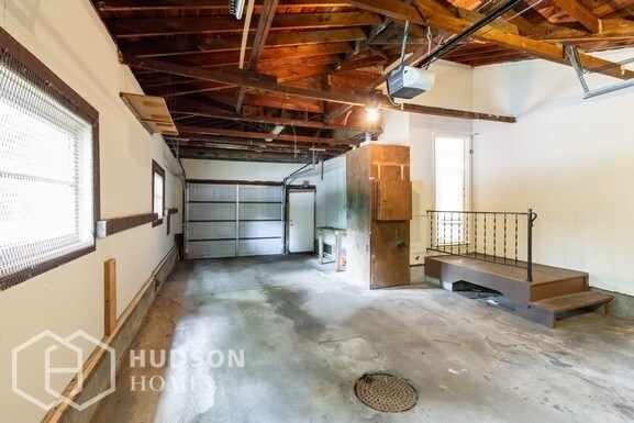 Building Photo - Move in by August 31st - GET 2nd MONTH FREE!