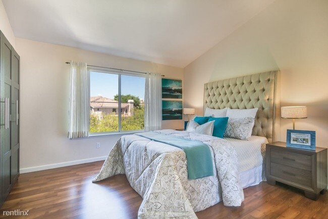 Building Photo - 6028 Capriana Common