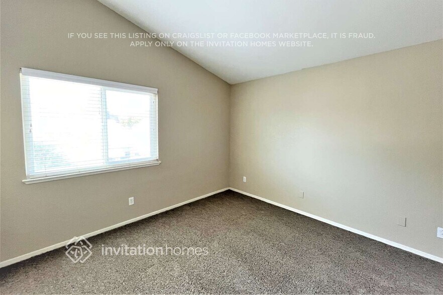 Building Photo - 3020 Twin Creeks Ln