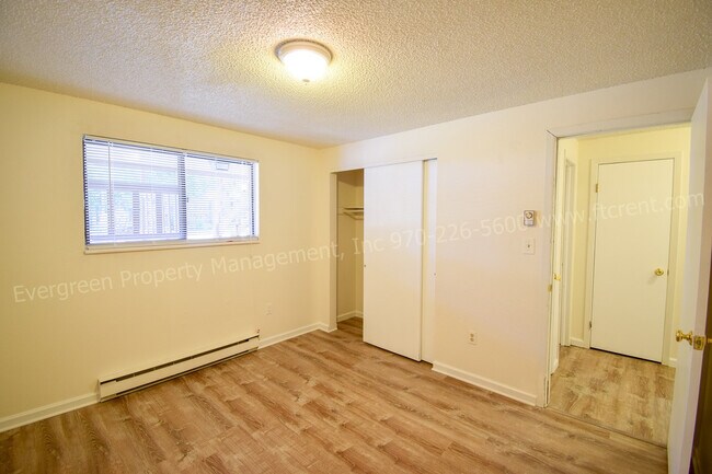 Building Photo - 1244 Maple St