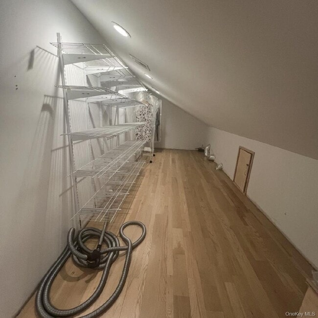 Building Photo - 69 S Bay Ave