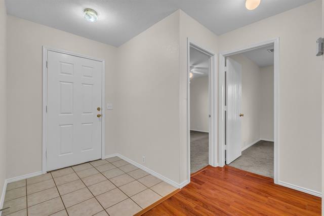 Building Photo - 2312 Tailburton Ct