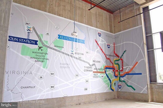 Building Photo - 11800 Sunset Hills Rd