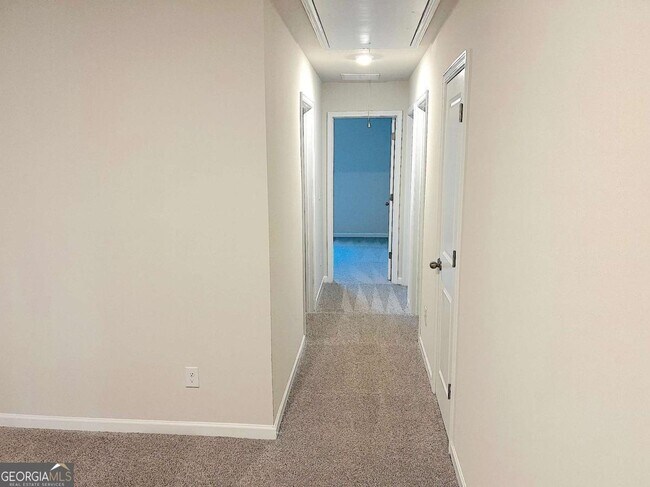 Building Photo - 4113 Oakwood Ter Ct
