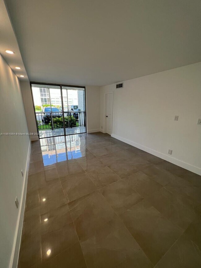 Building Photo - 701 Three Islands Boulevard