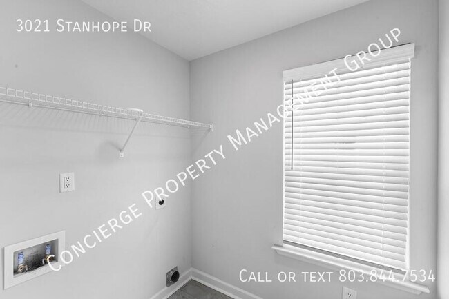 Building Photo - 3021 Stanhope Dr