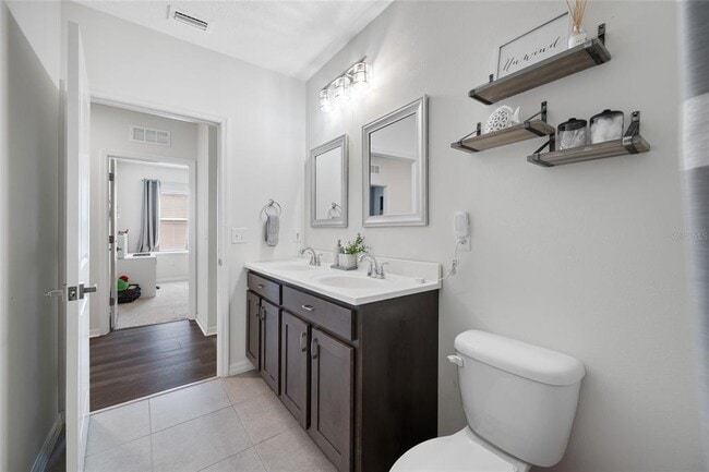 Building Photo - 16826 Secret Meadow Dr