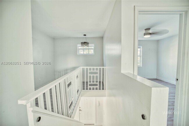 Building Photo - 15151 NW 6th Ct