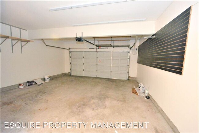 Building Photo - 4520 Calle Argolla