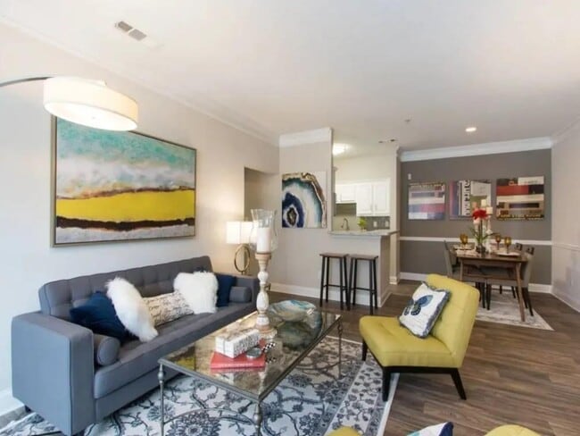 Building Photo - 100 Crossing Blvd